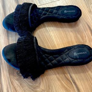 Like new 8.5 slippers